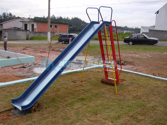 Escorregador de Ferro | Playground de Ferro