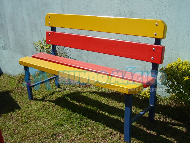 Banco de Madeira | Banco de Madeira